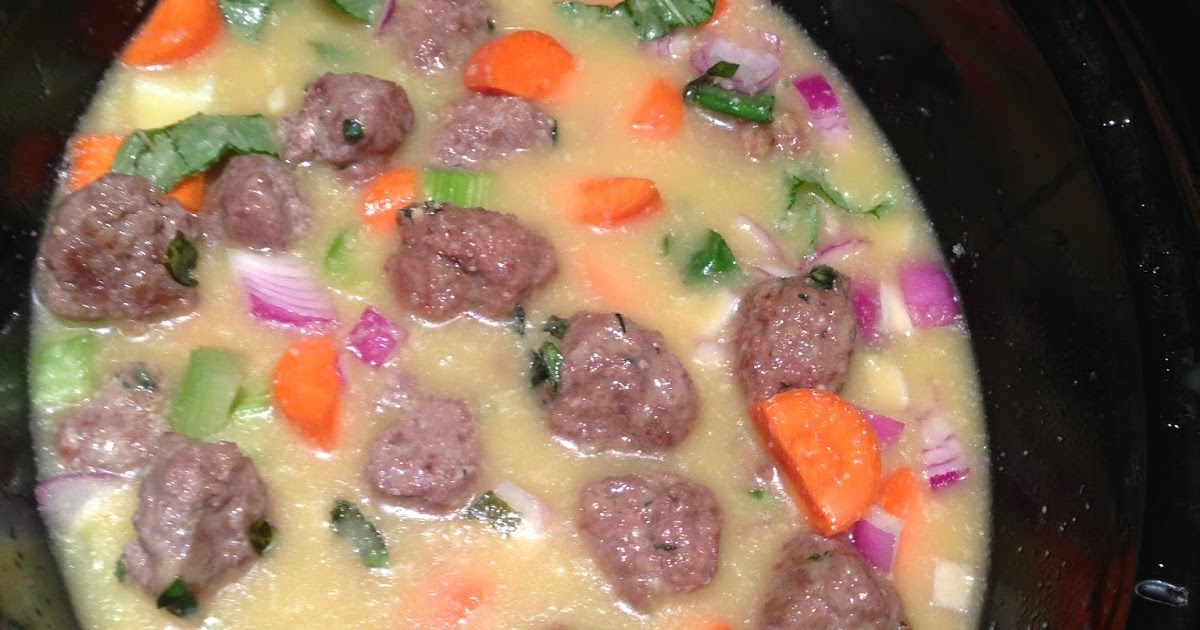 A Whole Lot of Crock: Crock Pot Italian Wedding Soup