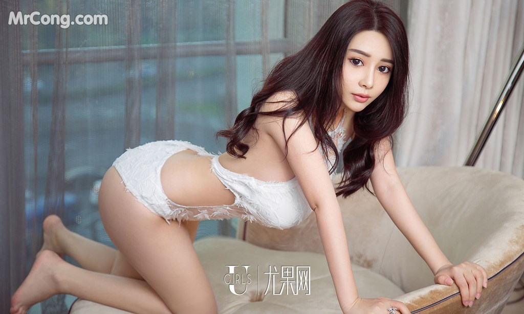 UGIRLS - Ai You Wu App No.922: Model Jing Si Qing (景 思 晴) (40 photos) photo 2-13