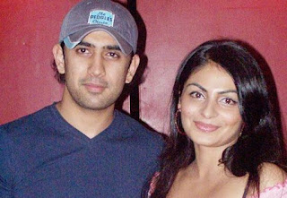 Amit Sadh Family Wife Son Daughter Father Mother Marriage Photos Biography Profile.