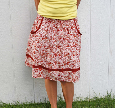 Running With Scissors: Tutorial: Shirred Pocket Skirt