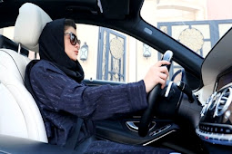 Mulai 24 Juni Nanti, Wanita Arab Saudi  Boleh Nyetir Mobil Sendiri 