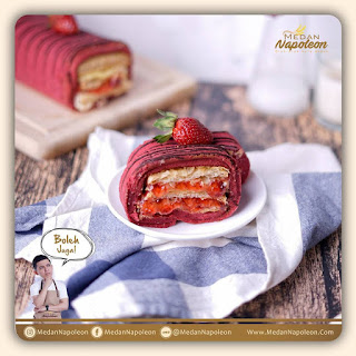 medan-napoleon-strawberry medan-napoleon-strawberry