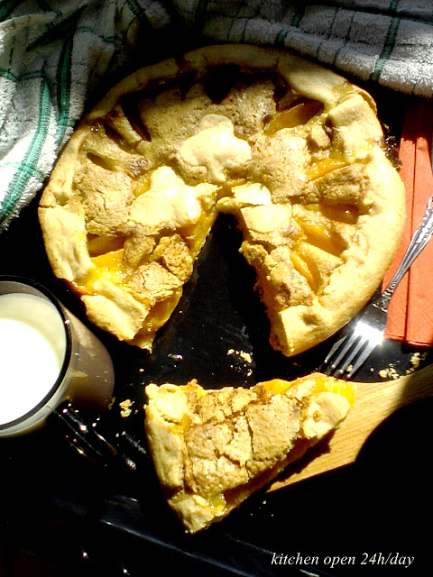Tarta cu piersici
