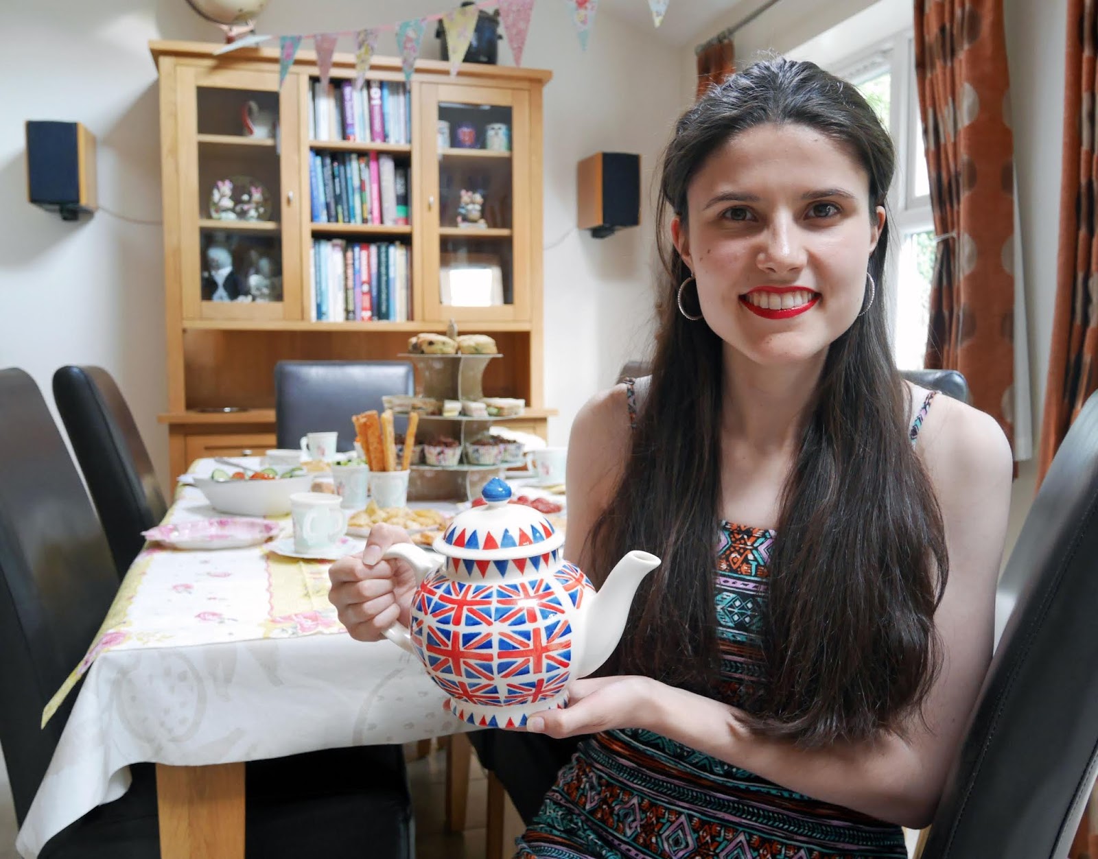 Hosting a DIY British afternoon tea with Talking Tables* Kat Masterson