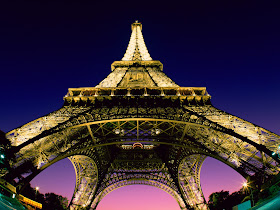 Paris: Paris Eiffel Tower Wallpaper