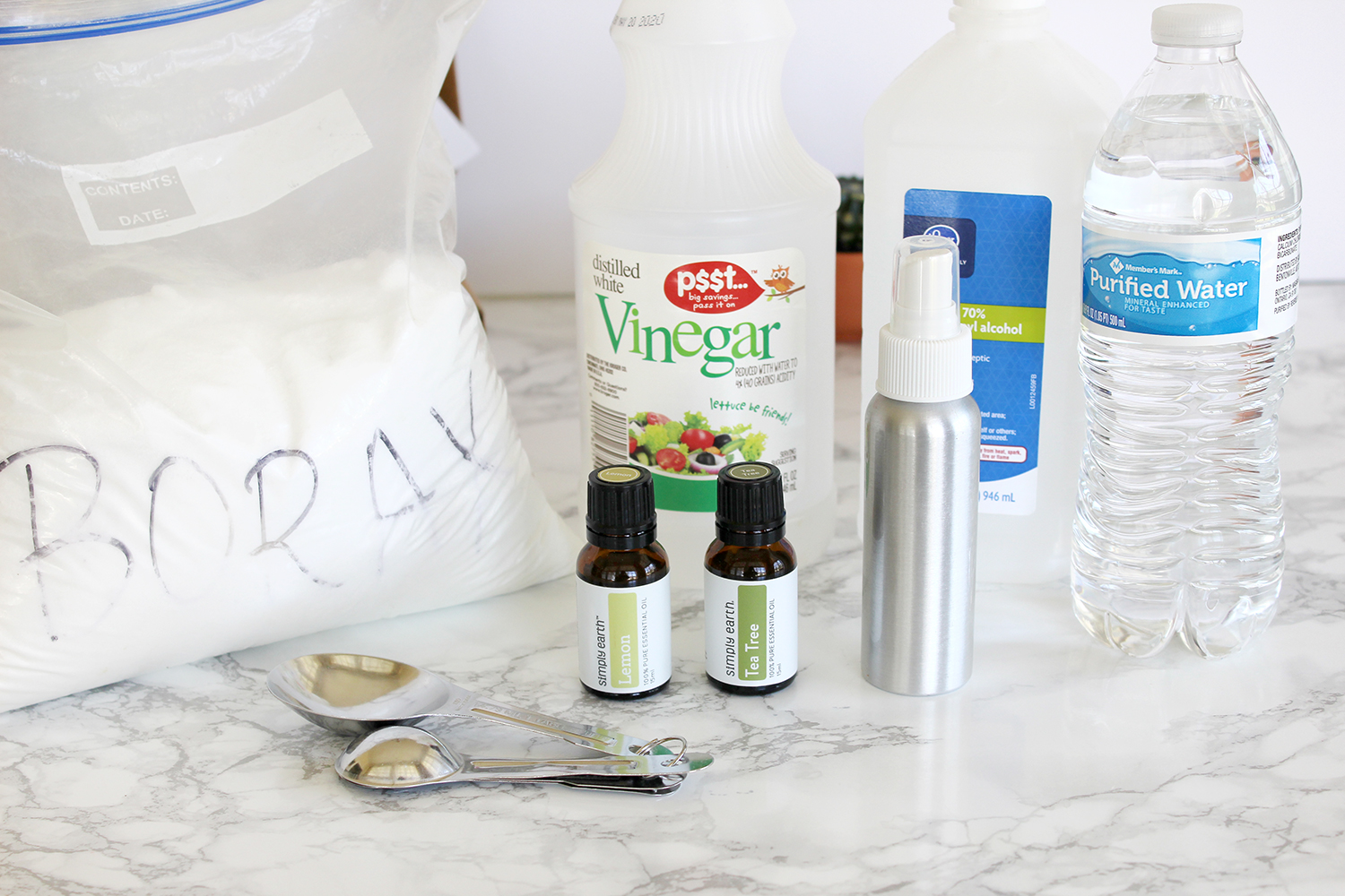 Southern Mom Loves Simply Earth Essential Oil Recipe Box {April 2019} Unboxing + DIY Natural