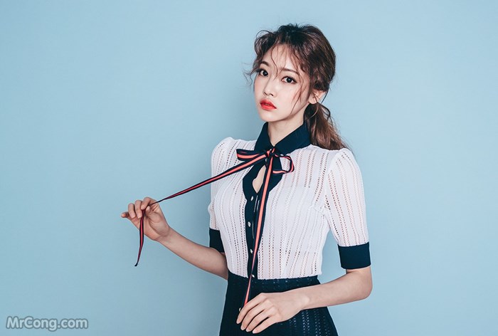 Beautiful Park Jung Yoon in the April 2017 fashion photo album (629 photos) photo 1-12