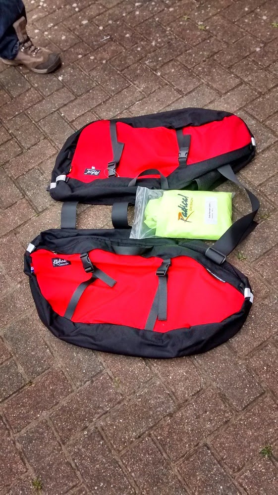 The Knotty Bear. Radical Banana Bags, Large, For Sale!