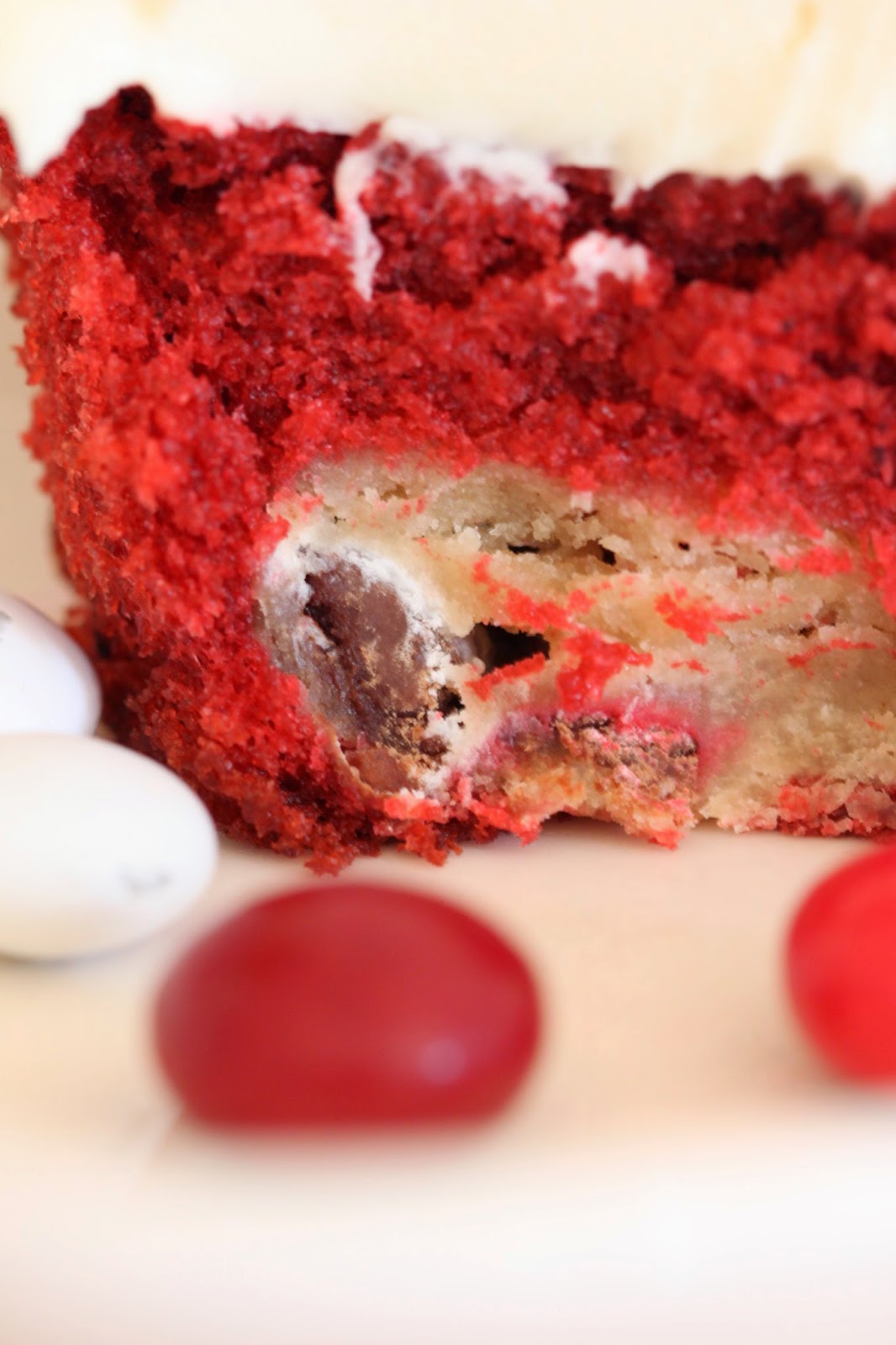 M&M's® Red Velvet Cookie Dough Filled Cupcakes | Tortillas and Honey