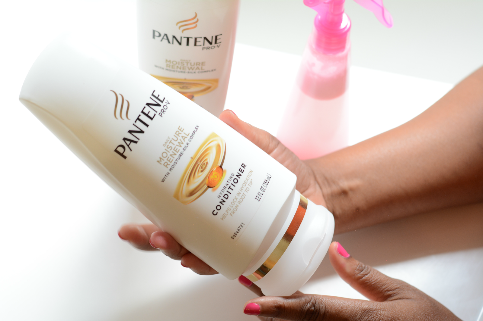 pantene moisture renewal conditioner