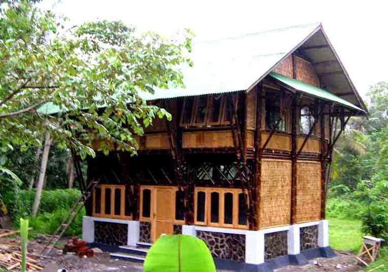 Arsitek Rumah Minimalis Modern: Bambu dan Arsitektur