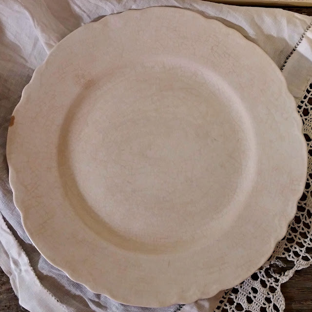 A Guide to Crazing, What is it and is it Good or Bad? Little Vintage