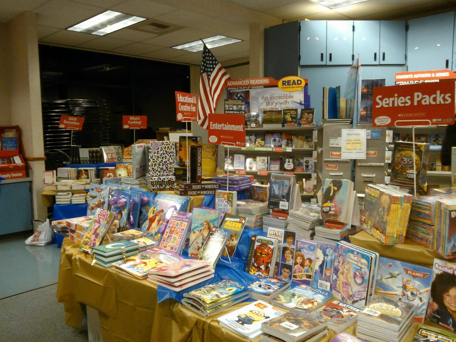 The Adventures of Silke and Eric in San Diego Bookfair