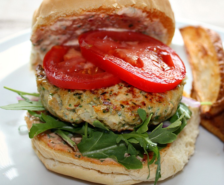 Vanilla Clouds and Lemon Drops Chicken, Rocket & Spicy Red Pesto Burgers
