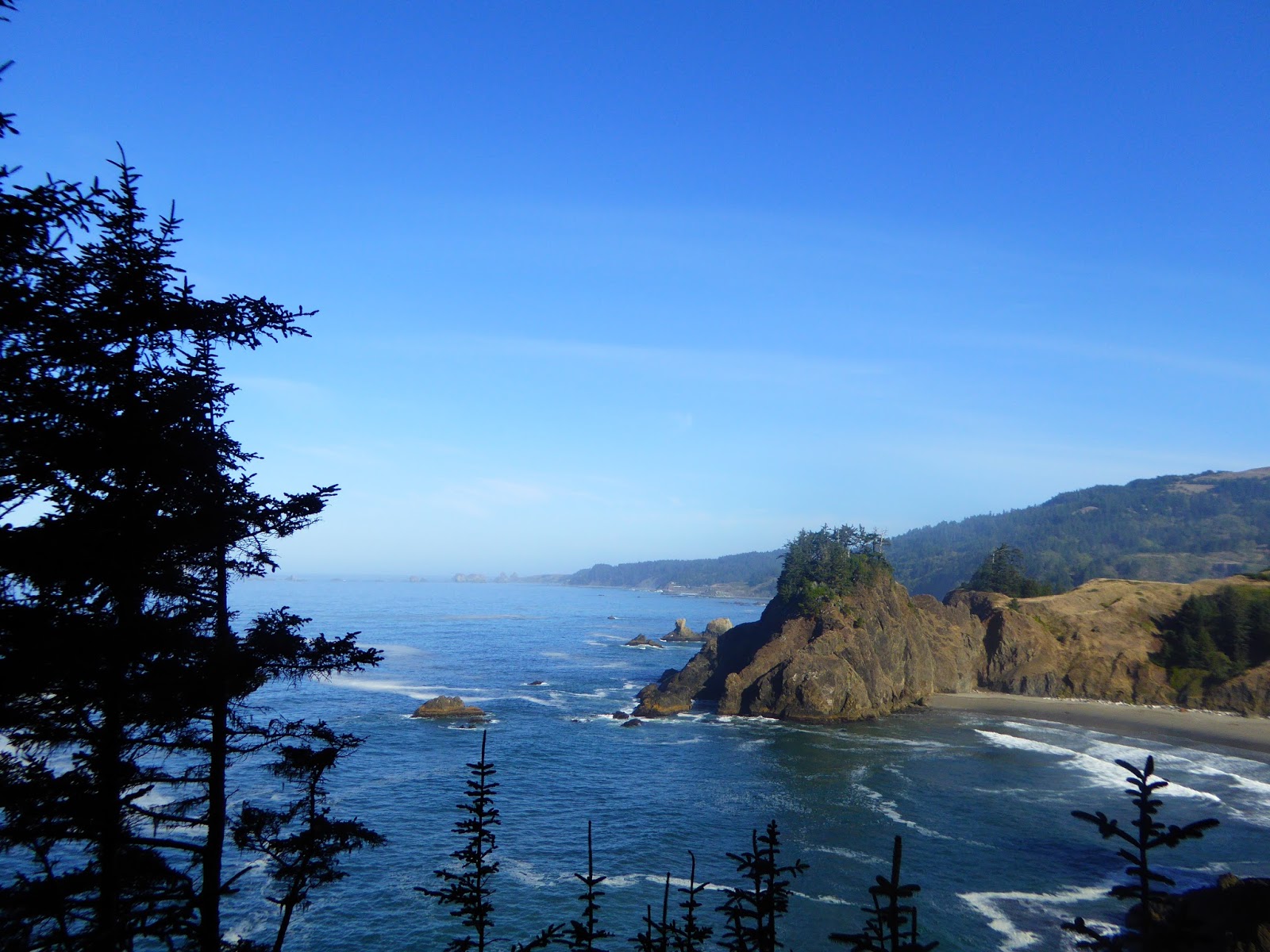 Riding the USA: Gold Beach,OR to Crescent City, CA -what a day