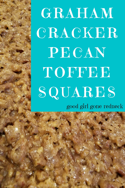 holiday cookie, pecans, toffee, graham crackers, simple recipe, dessert, cookie squares