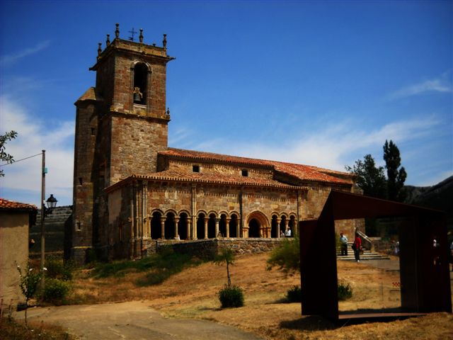 ROMÁNICA ENIGMAS DEL ROMÁNICO ESPAÑOL Rebolledo de la Torre iglesia