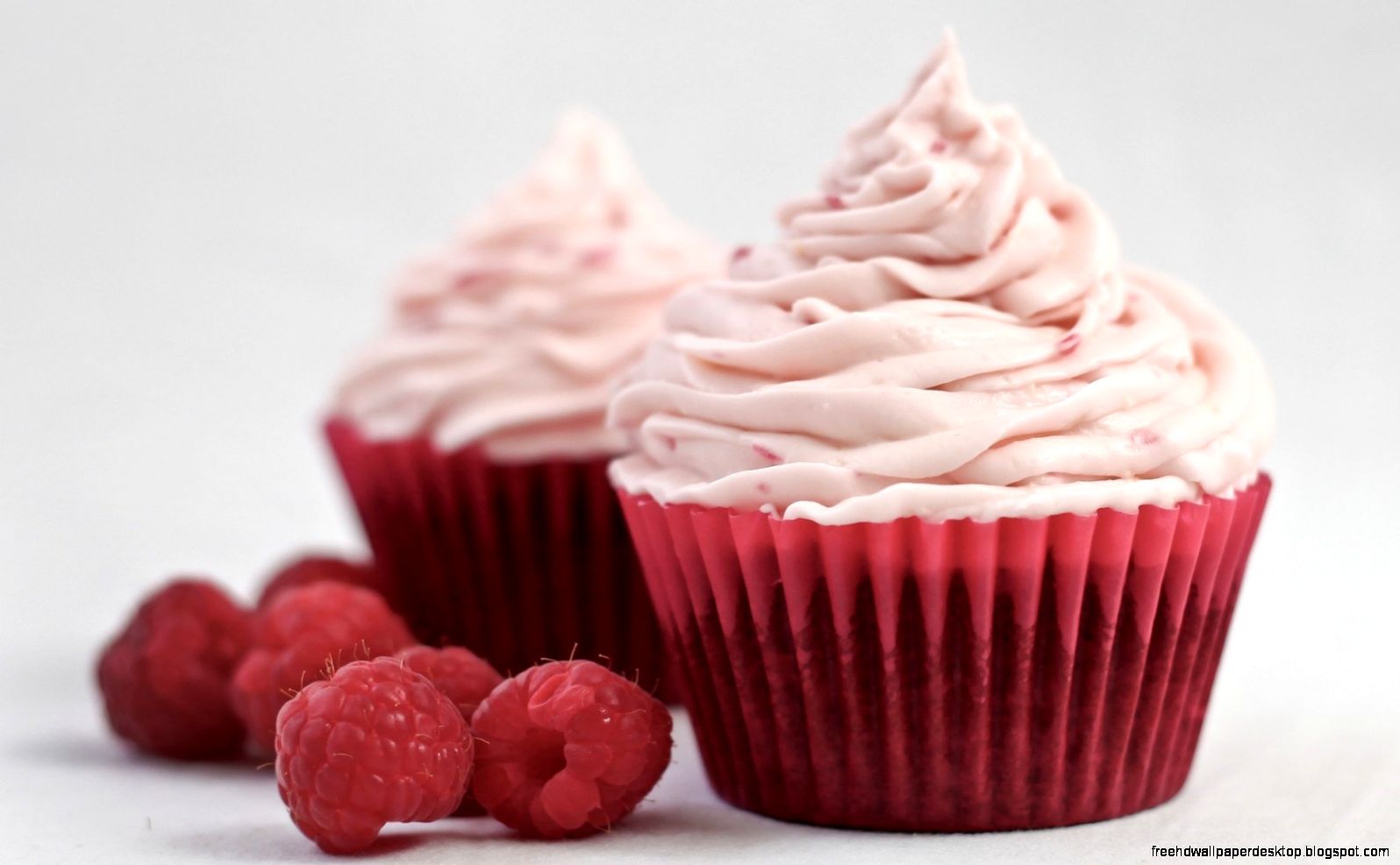Cupcakes Berries Raspberries Cream HD Wallpaper   FreeWallsUp