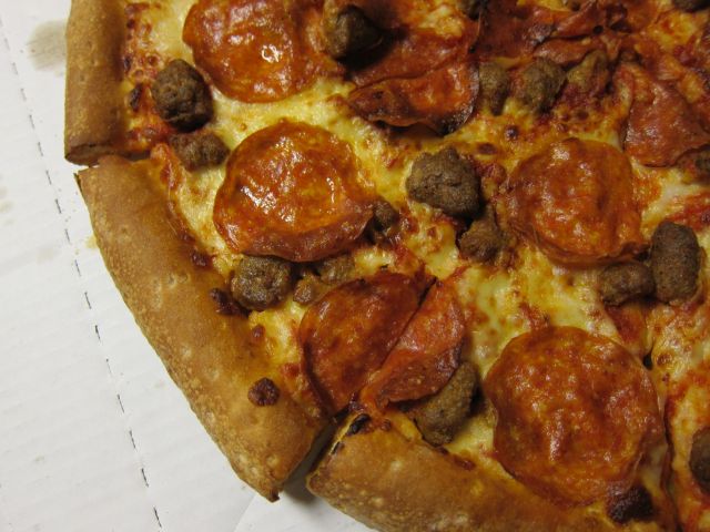 Review Papa John�s XL Monster Topping PIzza Brand Eating