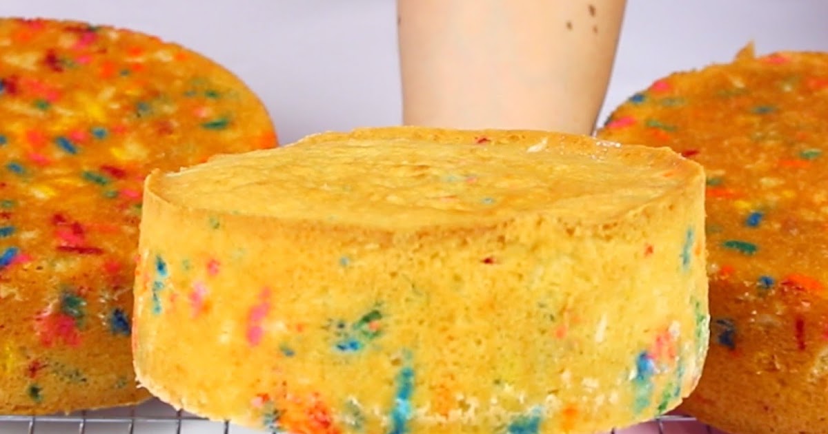 {VIDEO} How To Bake Flat Cakes (5 Tips for Baking Layer Cakes) The