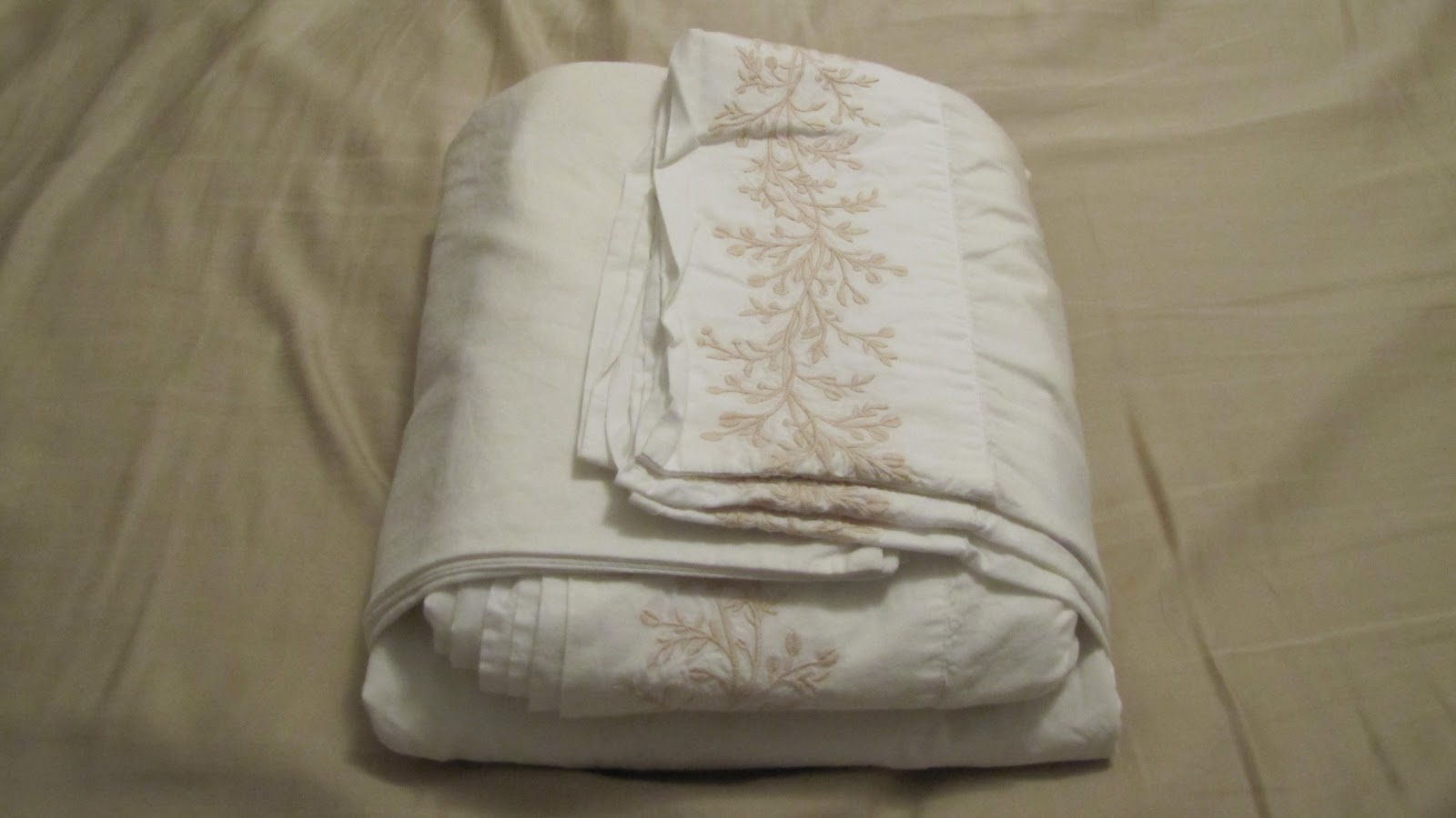 Camille's Collections Folding Sheets