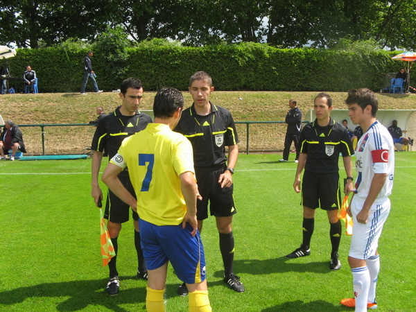  coala De Arbitri Imagini Cu Radu Petrescu Valentin Avram Si Andrei 