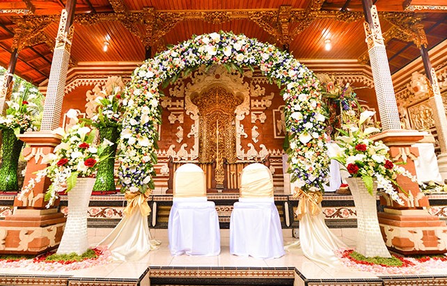 15+ Terbaru Dekorasi Pernikahan Adat Bali Sederhana