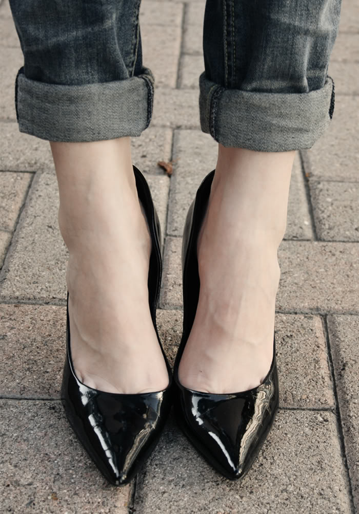 pointed shoes womens