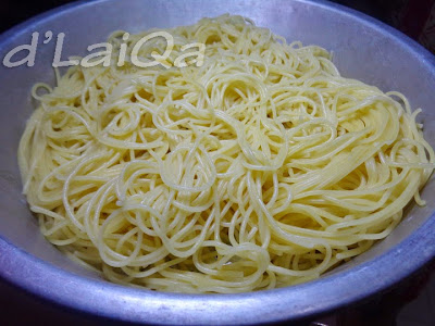spaghetti telah masak