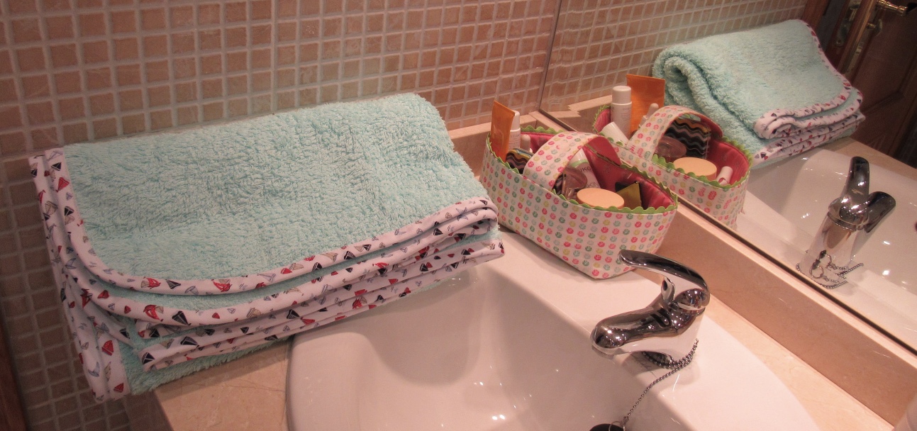 Silvia´s CRAFTS Bath Towel