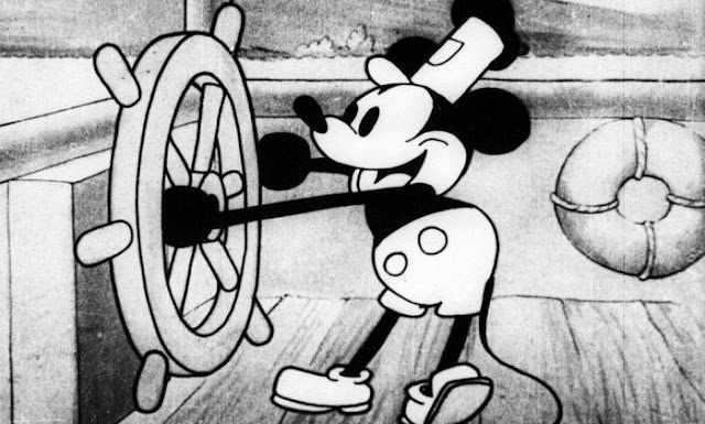 Steamboat Willie - Mickey 90 anos