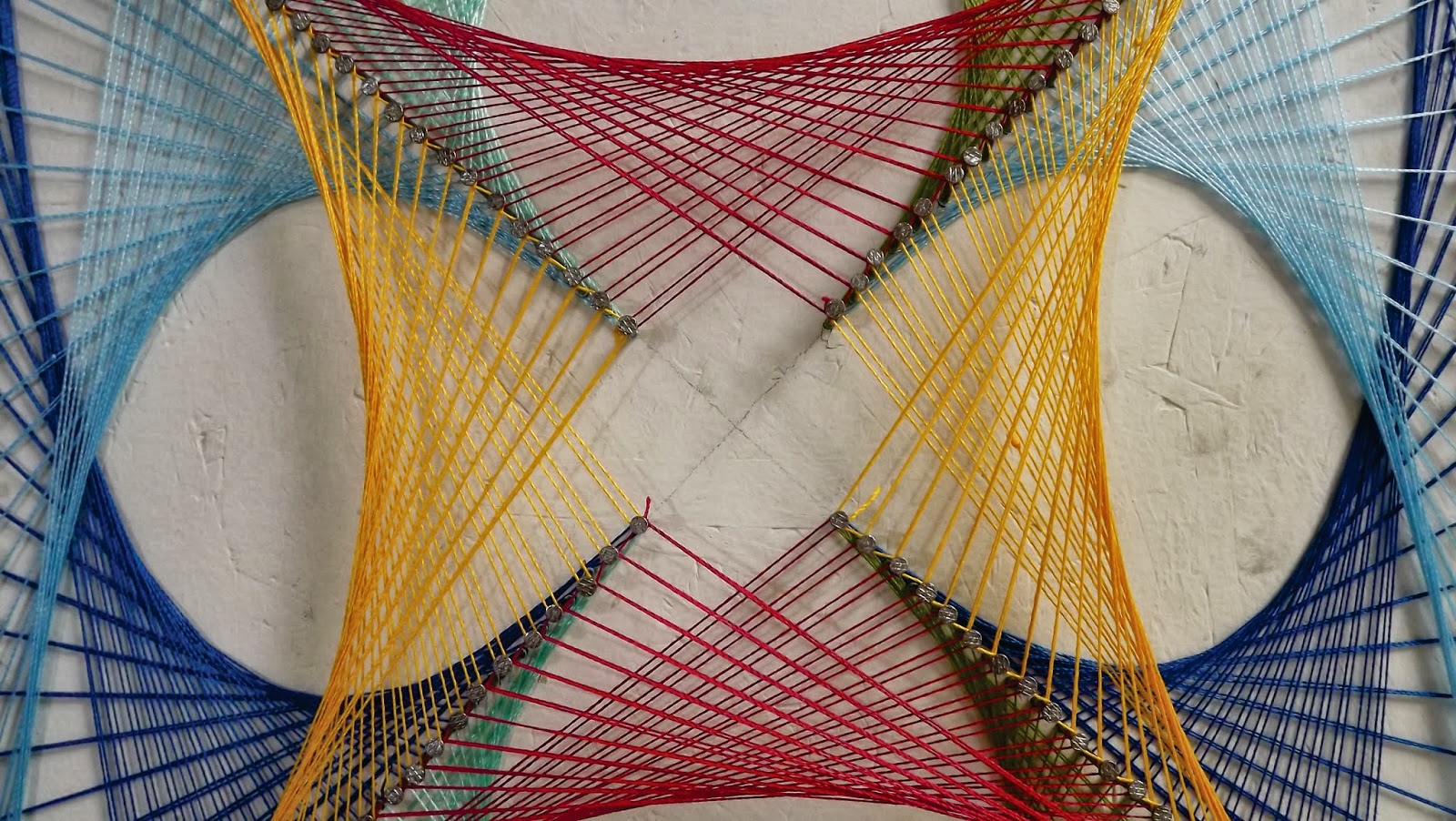 GEOMETRIA E ARTE Geometria das Cordas