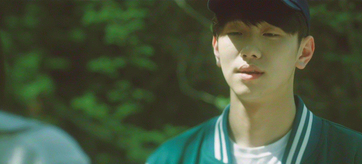 오늘자 세상 혼자 사는 비주얼인 수지 | 인스티즈