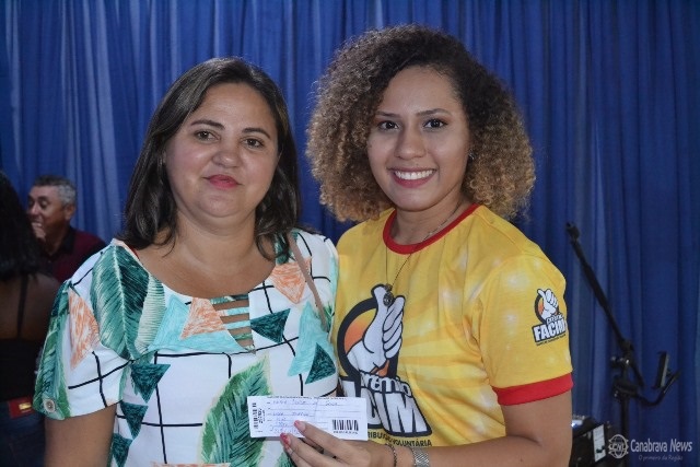 O atributo alt desta imagem está vazio. O nome do arquivo é 6a66530c-37c3-4659-aa4e-c9934032f936.jpg