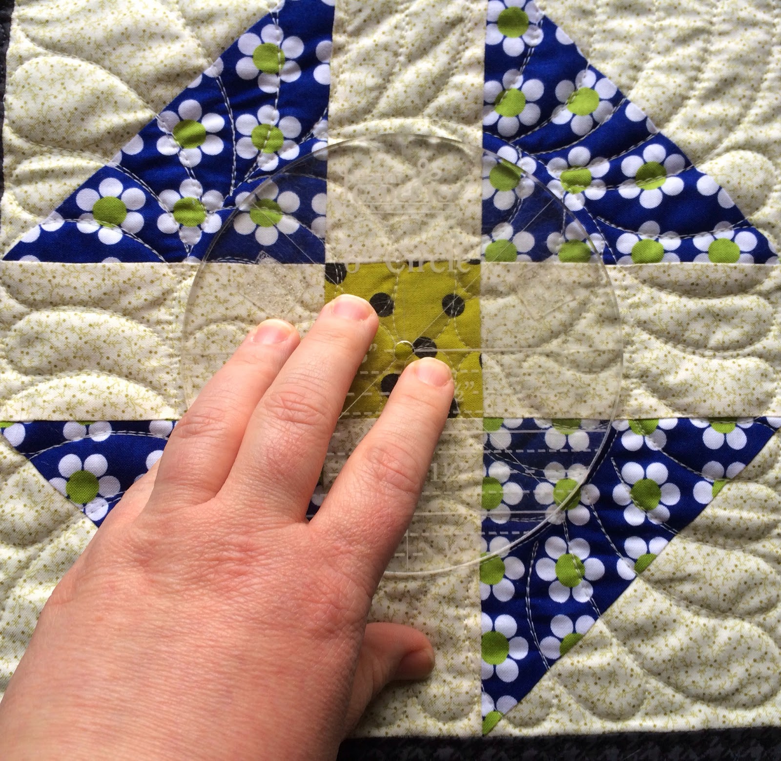 Debby Brown Quilts ShooFly Quilt The Quilting