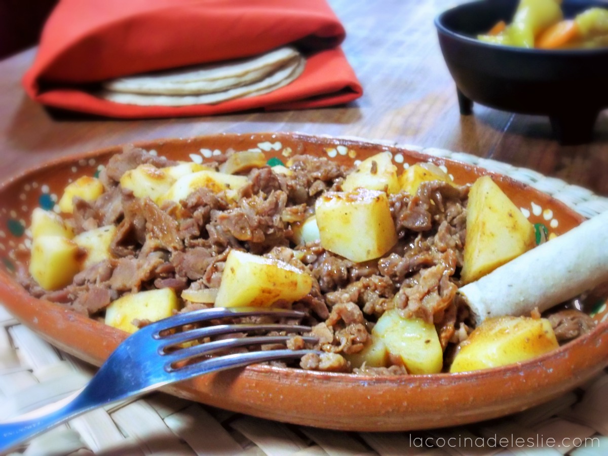 Mexican Style Steak and Potatoes La Cocina de Leslie