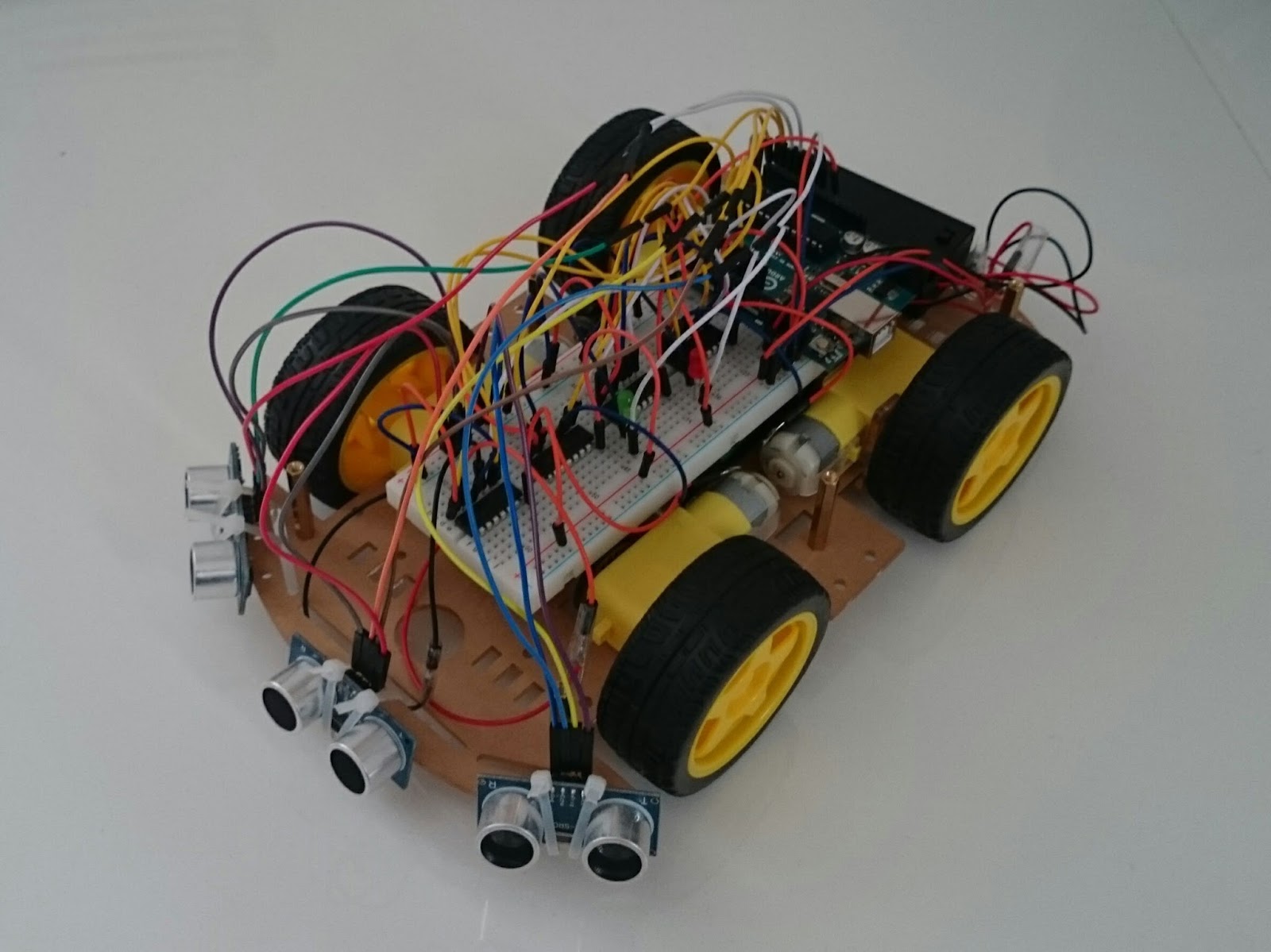 michaelsarduino: Arduino Roboter mit dem Smart Car Chassis