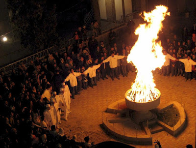 The "Sadeh" celebration is the largest celebration of fire and one of the oldest rituals known in ancient Persia. It is a festivity to honor fire and to defeat the forces of darkness, frost and cold. Until the Arab invasion of Iran in the seventh century, most Iranians in the powerful Persian Empire were Zoroastrians, who celebrated the feast at the start of the 30th January. 