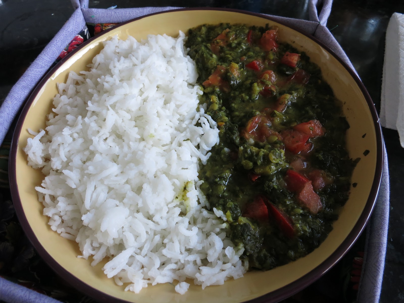 Geetha's Kitchen Masoor Dal With Spinach & Tomatoes (Red/PinkLentil