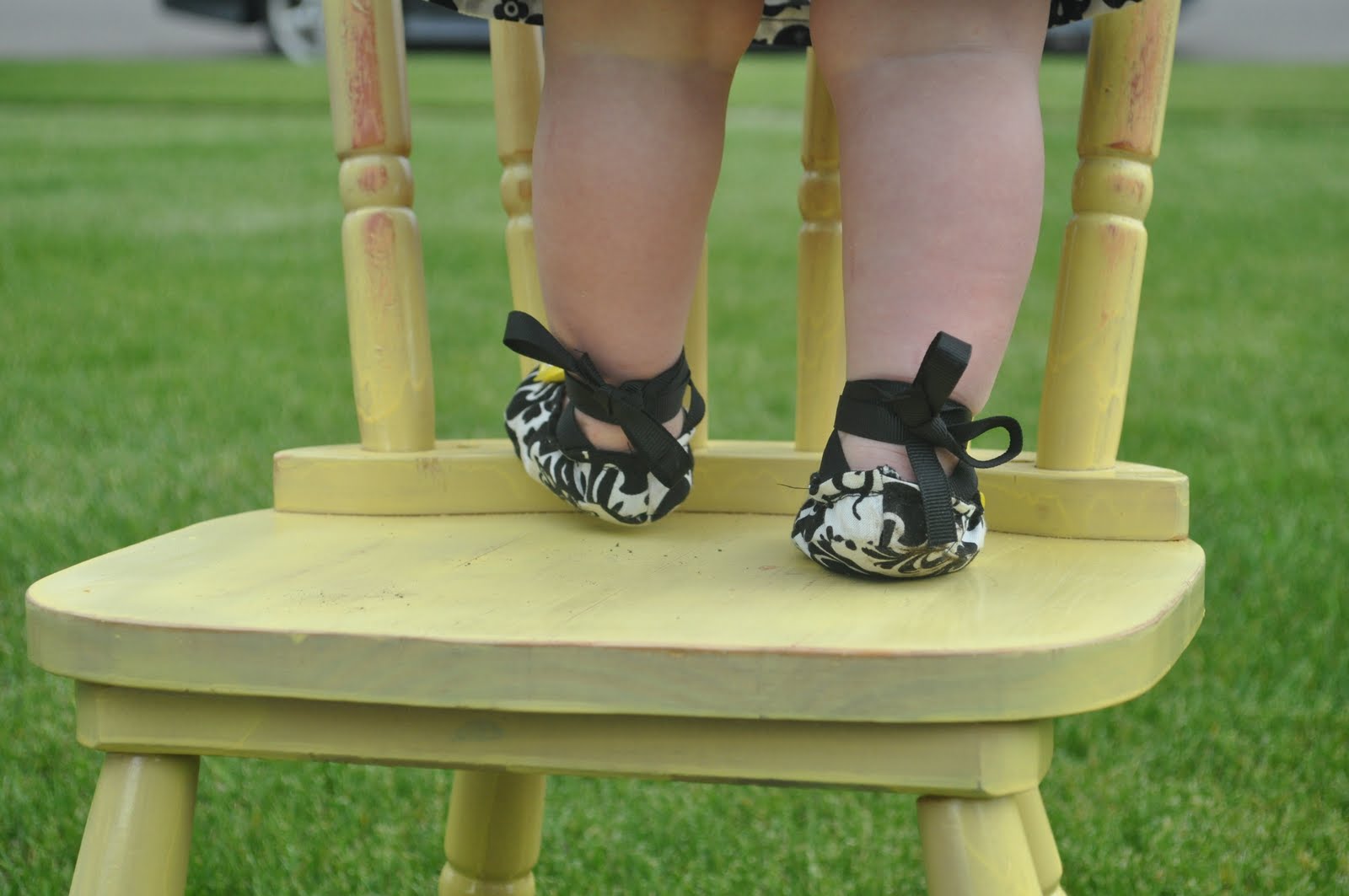 Designs by Shandi Black N White Damask Dress and Shoes with Yellow