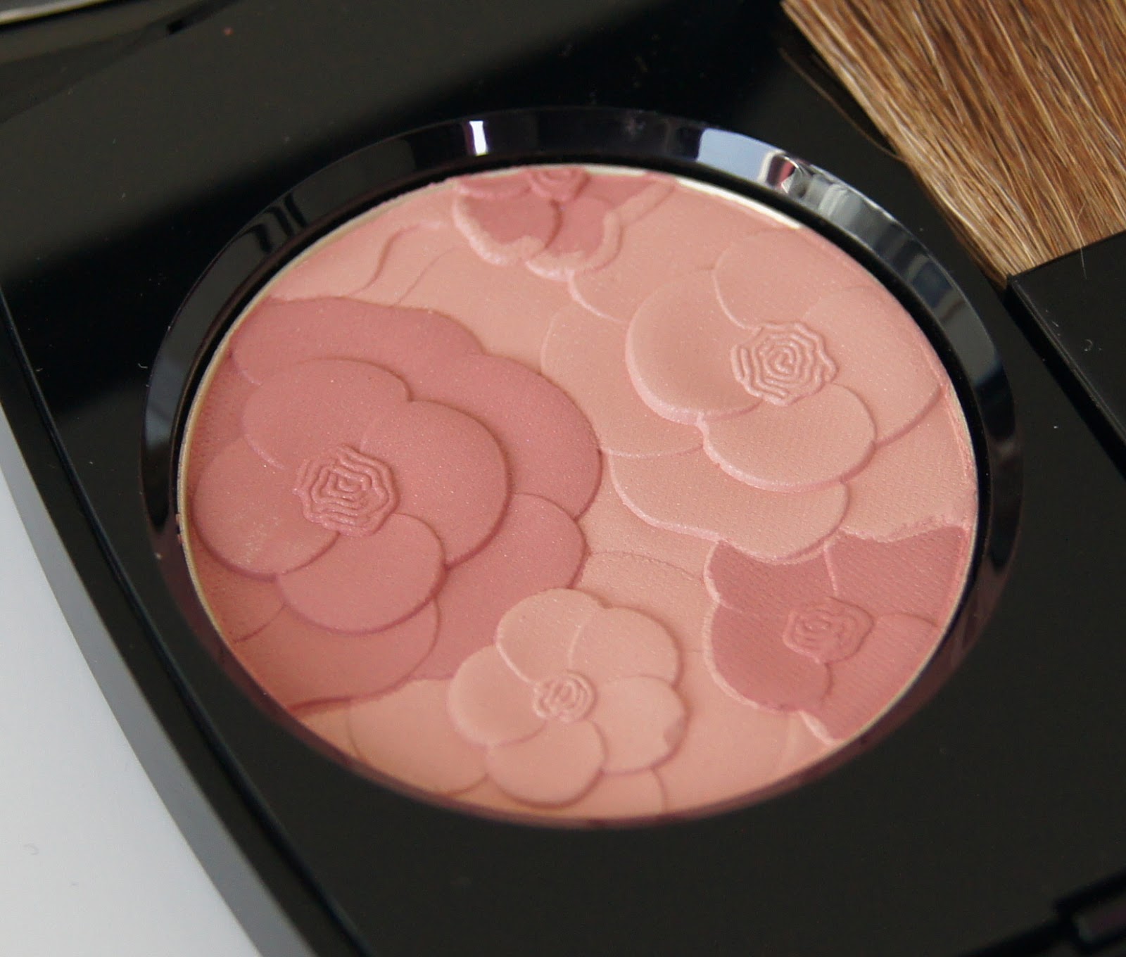 Chanel Jardin De ChanelBlush Camelia Rose Expat Make Up