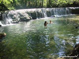 piscina fluvial cerca de casa rural Belastegui en Navarra
