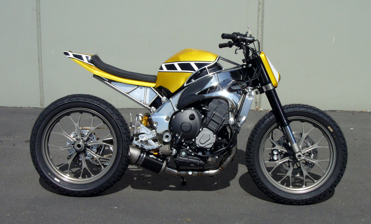 Cafe Racer Special R1 Street Tracker By Greggs Customs
