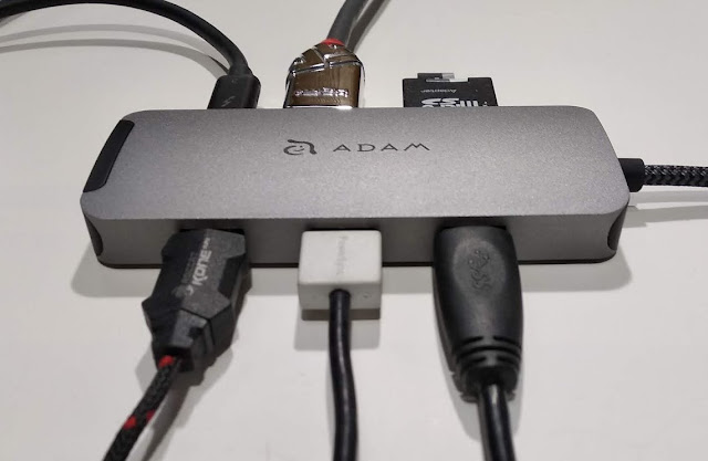 【輕薄筆電的好跟班】ADAM 亞果元素 CASA Hub A08 USB-C 八合一多功能轉接器