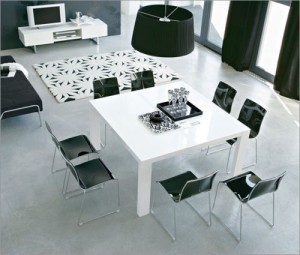 Decoración de interiores: Un comedor en blanco y negro