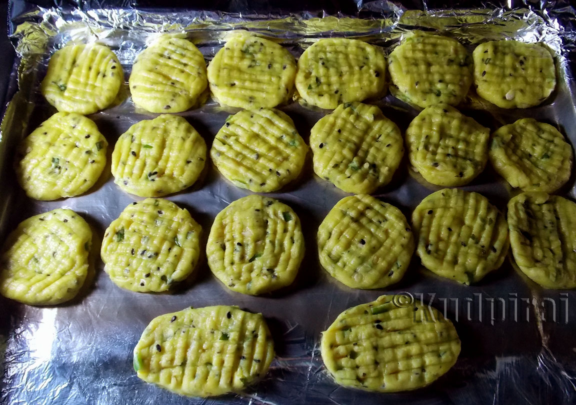 Kudpiraj's Garam Tawa Masala Biscuits(Spicy Mangalorean Cookies)