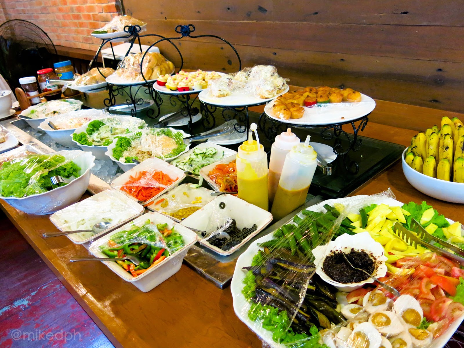 Bag Of Beans Breakfast Buffet machineeua