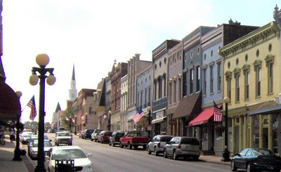 Downtown Harrodsburg, Kentucky Downtown Harrodsburg, Kentucky