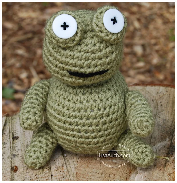 free easy crochet frog pattern simple frog crochet pattern