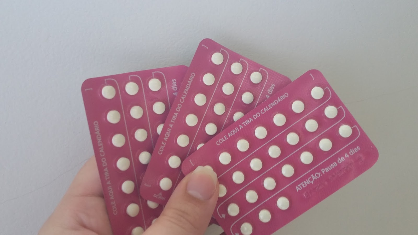 Deu A Louca Na Blogueira E a pílula nova deu certo? Minha experiência com IUMI (Blog Diário 7)